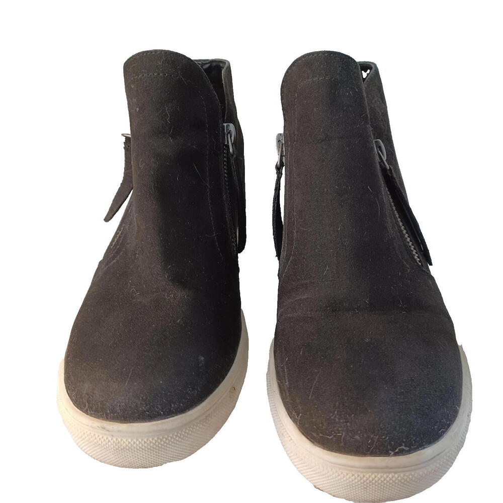 Madden Girl Women's Black High Top Boot Size 9-9 1/2